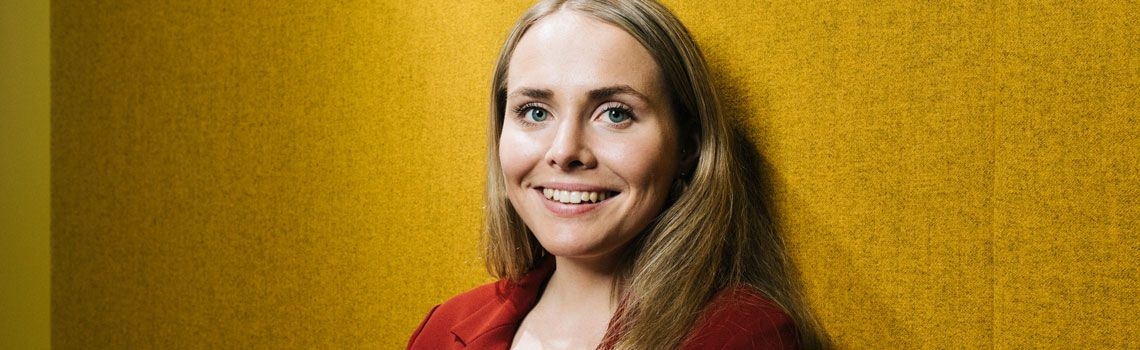 julia-1.jpg