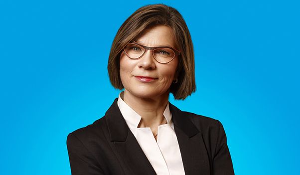Irmeli Kalliosalmi vinkkaa HR-ammattilaisen kriisiajan toimintamallin. Irmeli Kalliosalmi vinkkaa HR-ammattilaisen kriisiajan toimintamallin.